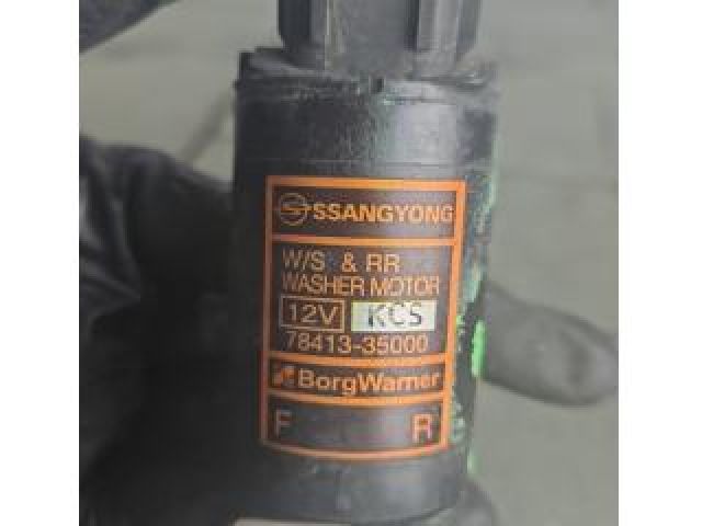 bontott SSANGYONG TIVOLI Első Ablakmosó Szivattyú