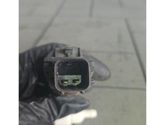 bontott SSANGYONG TIVOLI Első Ablakmosó Szivattyú