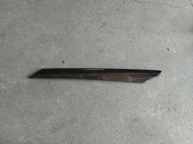 bontott SSANGYONG TIVOLI Első Szélvédő Jobb Díszléc