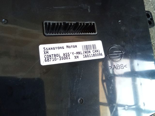 bontott SSANGYONG TIVOLI Fűtéskapcsoló (manuális klímás)