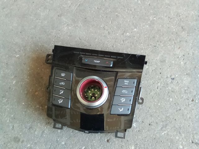 bontott SSANGYONG TIVOLI Fűtéskapcsoló (manuális klímás)