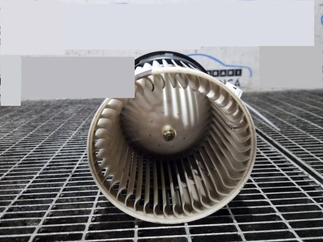 bontott SSANGYONG TIVOLI Fűtőmotor (Klímás)