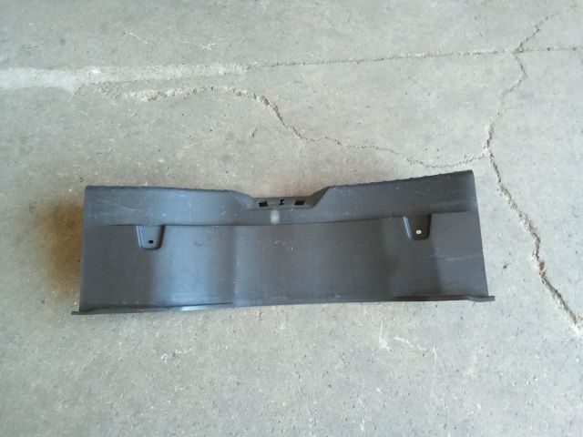 bontott SSANGYONG TIVOLI Hátfal Burkolat