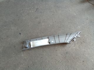 bontott SSANGYONG TIVOLI Jobb A Oszlop Burkolat