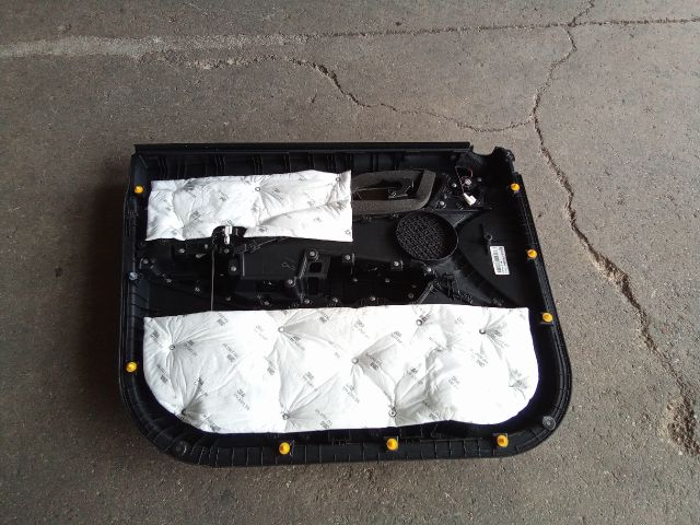 bontott SSANGYONG TIVOLI Jobb első Ajtó Kárpit