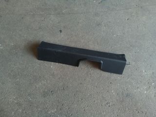 bontott SSANGYONG TIVOLI Jobb első Belső Küszöb Burkolat