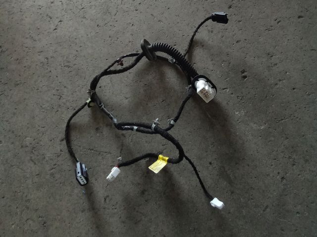 bontott SSANGYONG TIVOLI Jobb hátsó Ajtó Kábelköteg