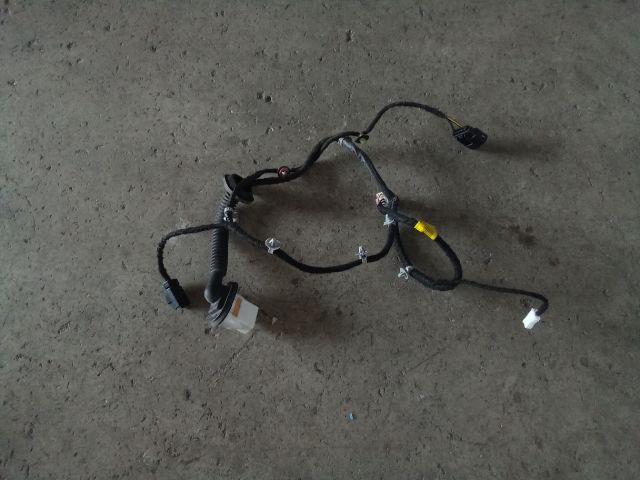 bontott SSANGYONG TIVOLI Jobb hátsó Ajtó Kábelköteg