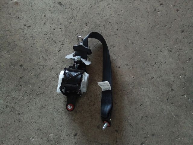 bontott SSANGYONG TIVOLI Jobb hátsó Biztonsági Öv