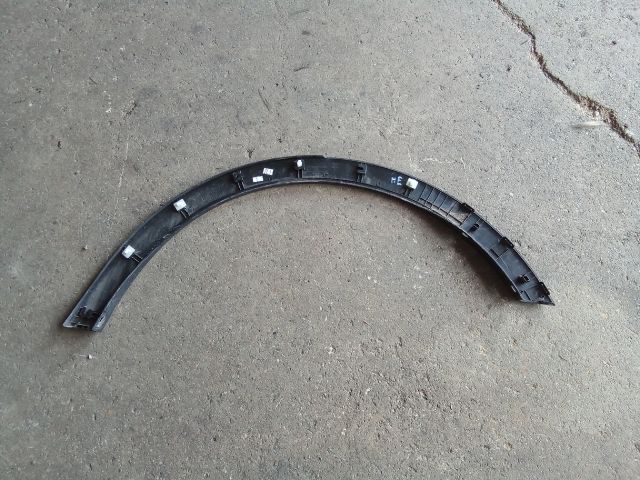 bontott SSANGYONG TIVOLI Jobb hátsó Sárvédő Díszléc