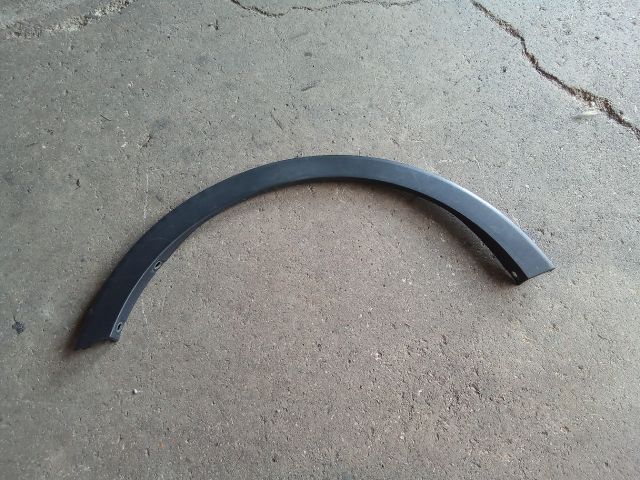 bontott SSANGYONG TIVOLI Jobb hátsó Sárvédő Díszléc