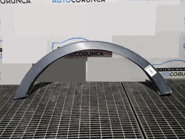 bontott SSANGYONG TIVOLI Jobb hátsó Sárvédő Díszléc