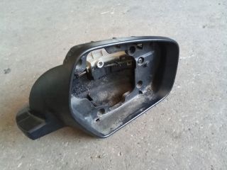 bontott SSANGYONG TIVOLI Jobb Visszapillantó Tükör Burkolat