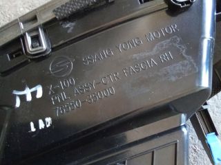 bontott SSANGYONG TIVOLI Középső Jobb Szellőző