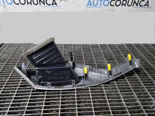 bontott SSANGYONG TIVOLI Középső Szellőző