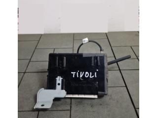 bontott SSANGYONG TIVOLI Kulcs Nélküli Nyitás Jeladó