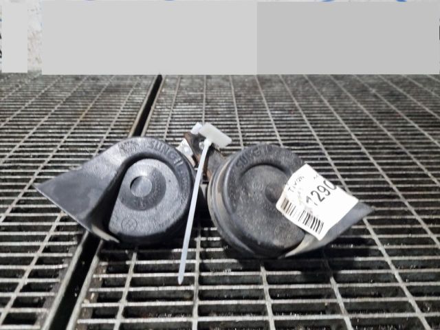 bontott SSANGYONG TIVOLI Kürt