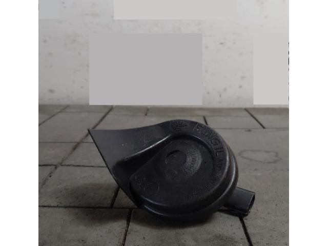 bontott SSANGYONG TIVOLI Kürt