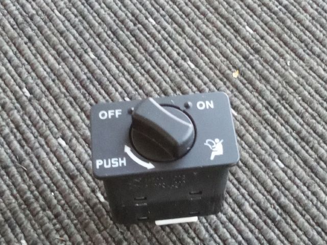 bontott SSANGYONG TIVOLI Légzsák Kapcsoló