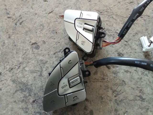 bontott SSANGYONG TIVOLI Multimédia Vezérlő