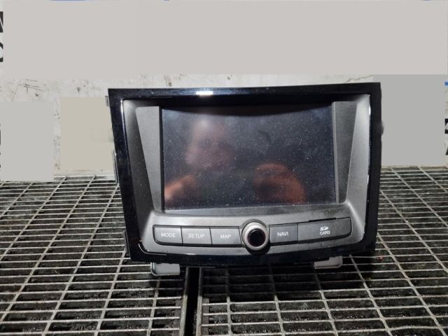 bontott SSANGYONG TIVOLI Navigációs Fejegység