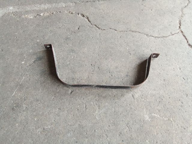 bontott SSANGYONG TIVOLI Tank Tartó Pánt