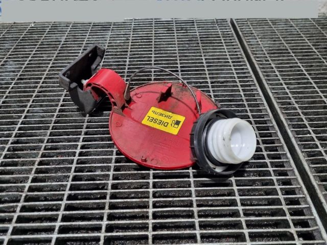 bontott SSANGYONG TIVOLI Tankajtó