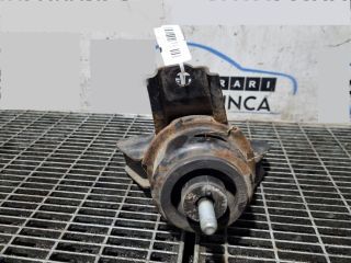 bontott SSANGYONG TIVOLI Tartó Bak