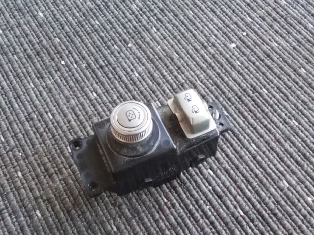 bontott SSANGYONG TIVOLI Tükör Kapcsoló