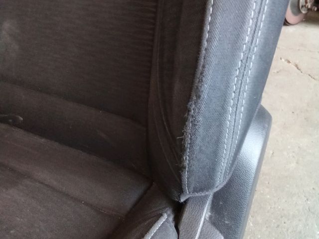 bontott SSANGYONG TIVOLI Ülés Szett