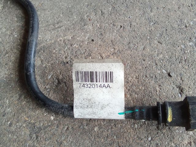 bontott SSANGYONG TIVOLI Üzemanyagcső