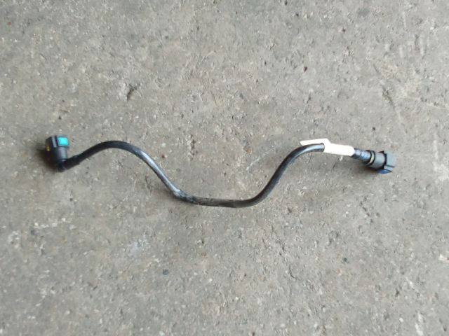 bontott SSANGYONG TIVOLI Üzemanyagcső