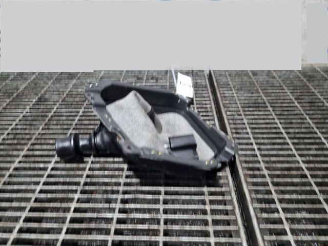 bontott SSANGYONG TIVOLI Váltószoknya