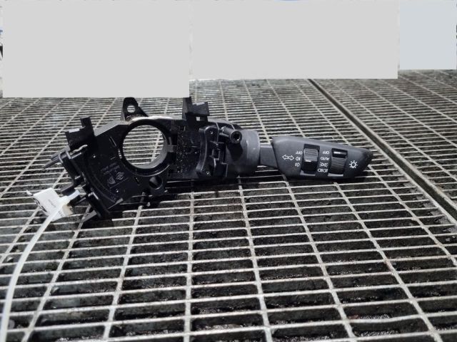 bontott SSANGYONG TIVOLI Világítás Kapcsoló