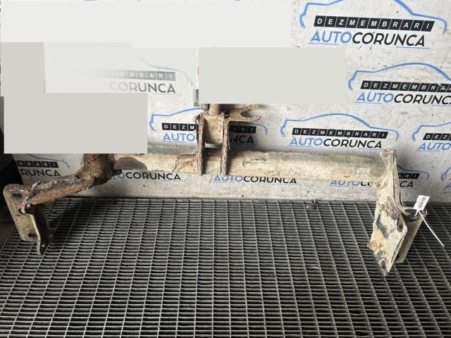 bontott SSANGYONG TIVOLI Vonóhorog