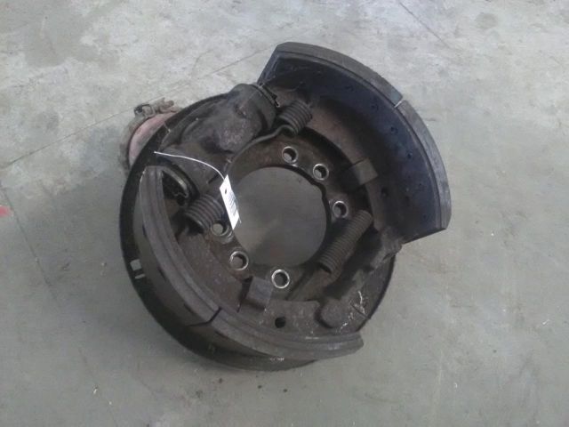 bontott STEYR 9S14 Bal hátsó Fék Alaplap