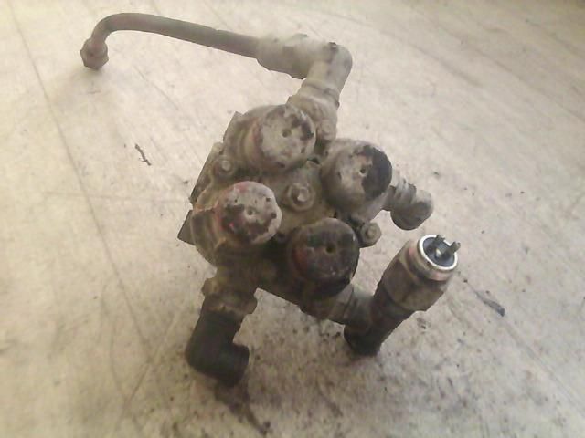 bontott STEYR 9S14 Fékszelep