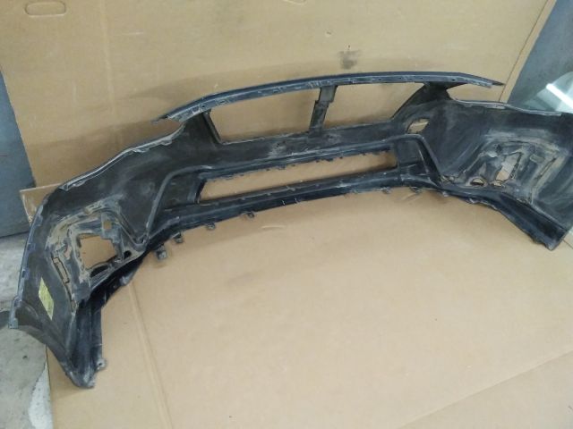 bontott SUBARU CROSSTREK Első Lökhárító (Üresen)