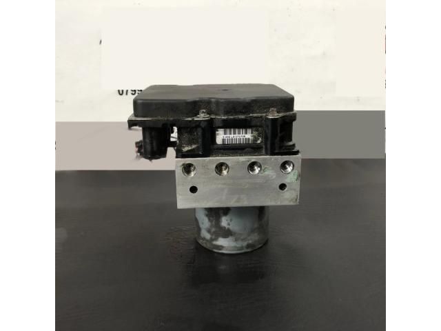 bontott SUBARU FORESTER ABS Kocka