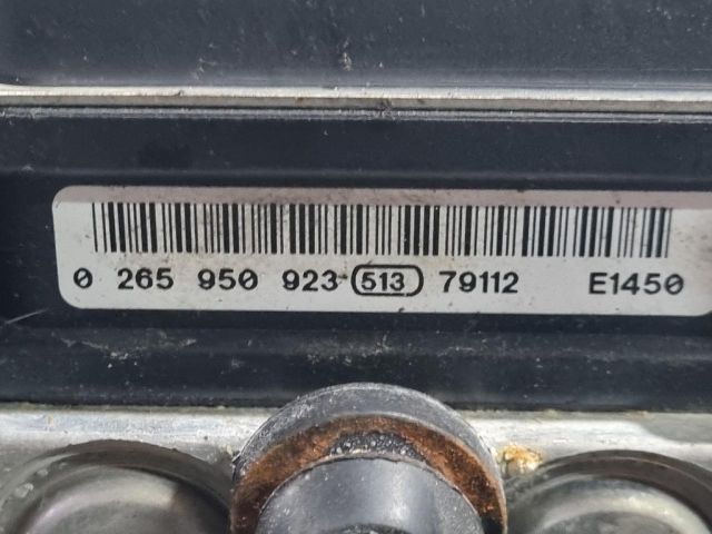 bontott SUBARU FORESTER ABS Kocka