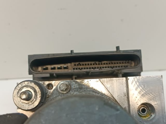 bontott SUBARU FORESTER ABS Kocka