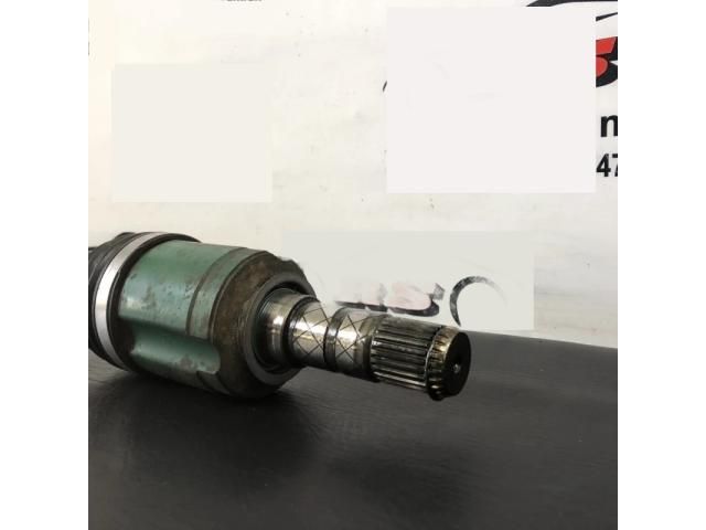 bontott SUBARU FORESTER Bal Féltengely