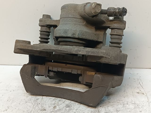 bontott SUBARU FORESTER Bal hátsó Féknyereg Munkahengerrel