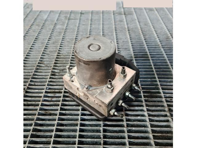 bontott SUBARU FORESTER ABS Kocka