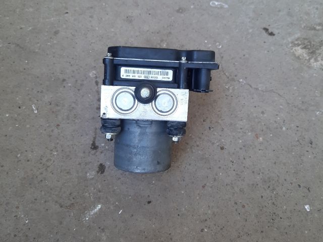 bontott SUBARU FORESTER ABS Kocka