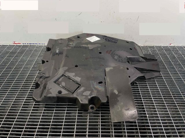 bontott SUBARU FORESTER Alsó Motorburkolat