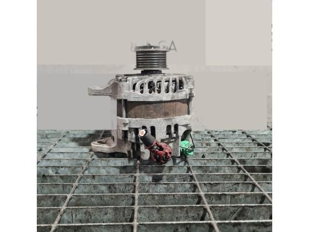 bontott SUBARU FORESTER Generátor