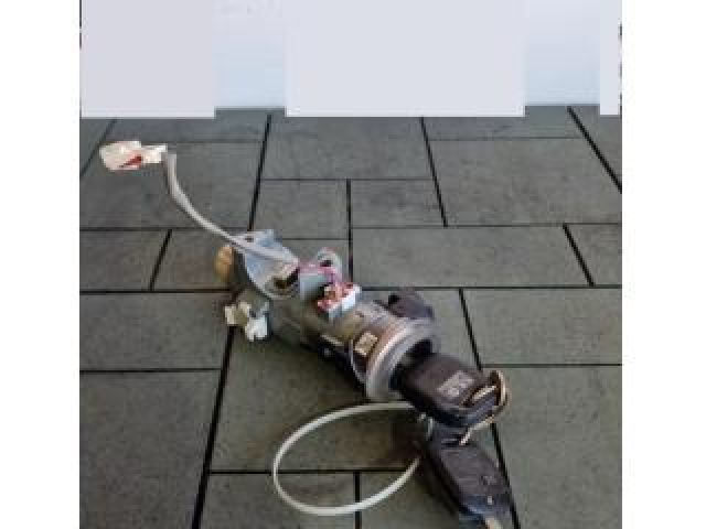 bontott SUBARU FORESTER Gyújtáskapcsoló