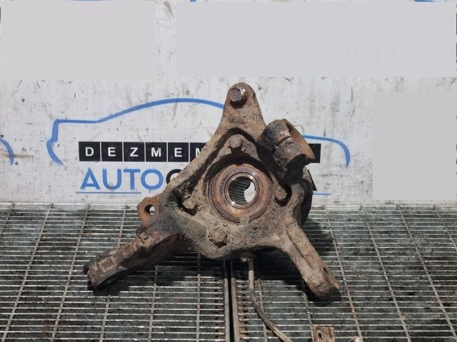 bontott SUBARU FORESTER Jobb első Csonkállvány