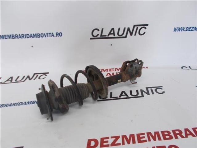 bontott SUBARU FORESTER Jobb első Gólyaláb (Lengécsillapító, Rugó)